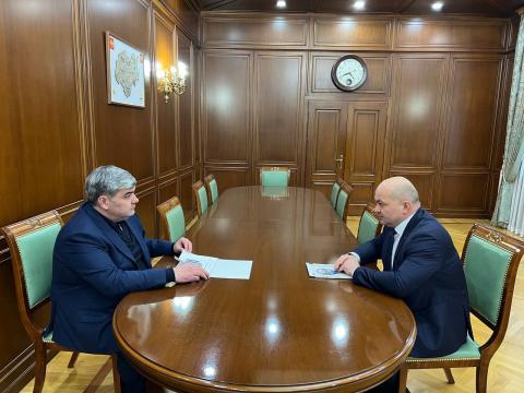 Казбек Коков провёл встречу с министром промышленности, энергетики и торговли Шамилем Ахубековым