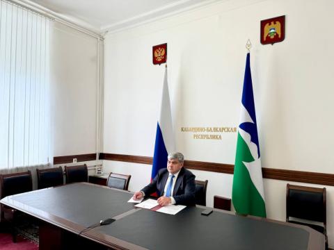 Глава КБР Казбек Коков принял участие в совещании по вопросам безопасности, противодействия коррупции и обеспечения правопорядка на Северном Кавказе