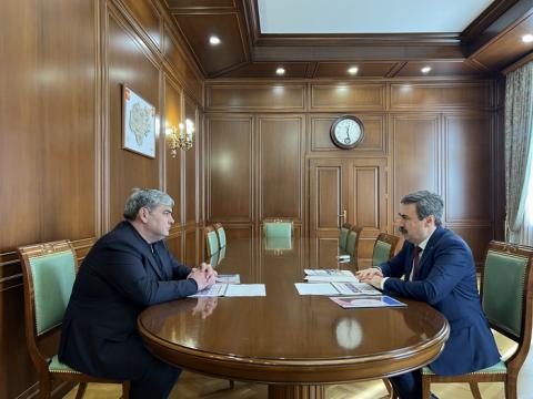 Казбек Коков провёл встречу с министром просвещения и науки КБР Анзором Езаовым